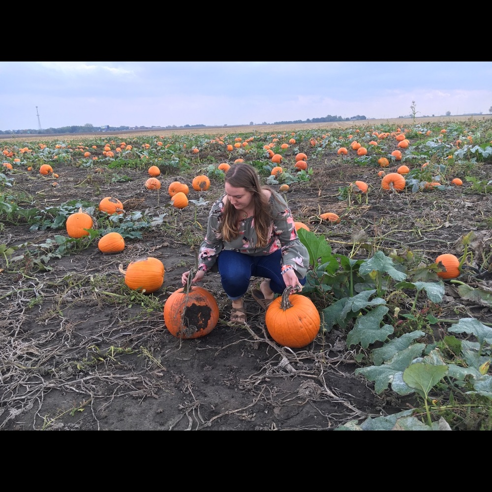 Meet your Posher, Kayla